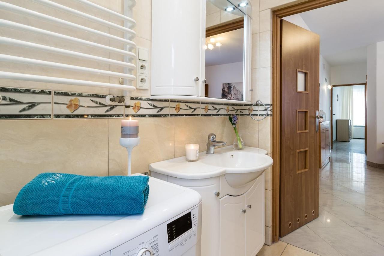 Elite Apartments Swietego Ducha Gdańsk Exteriör bild