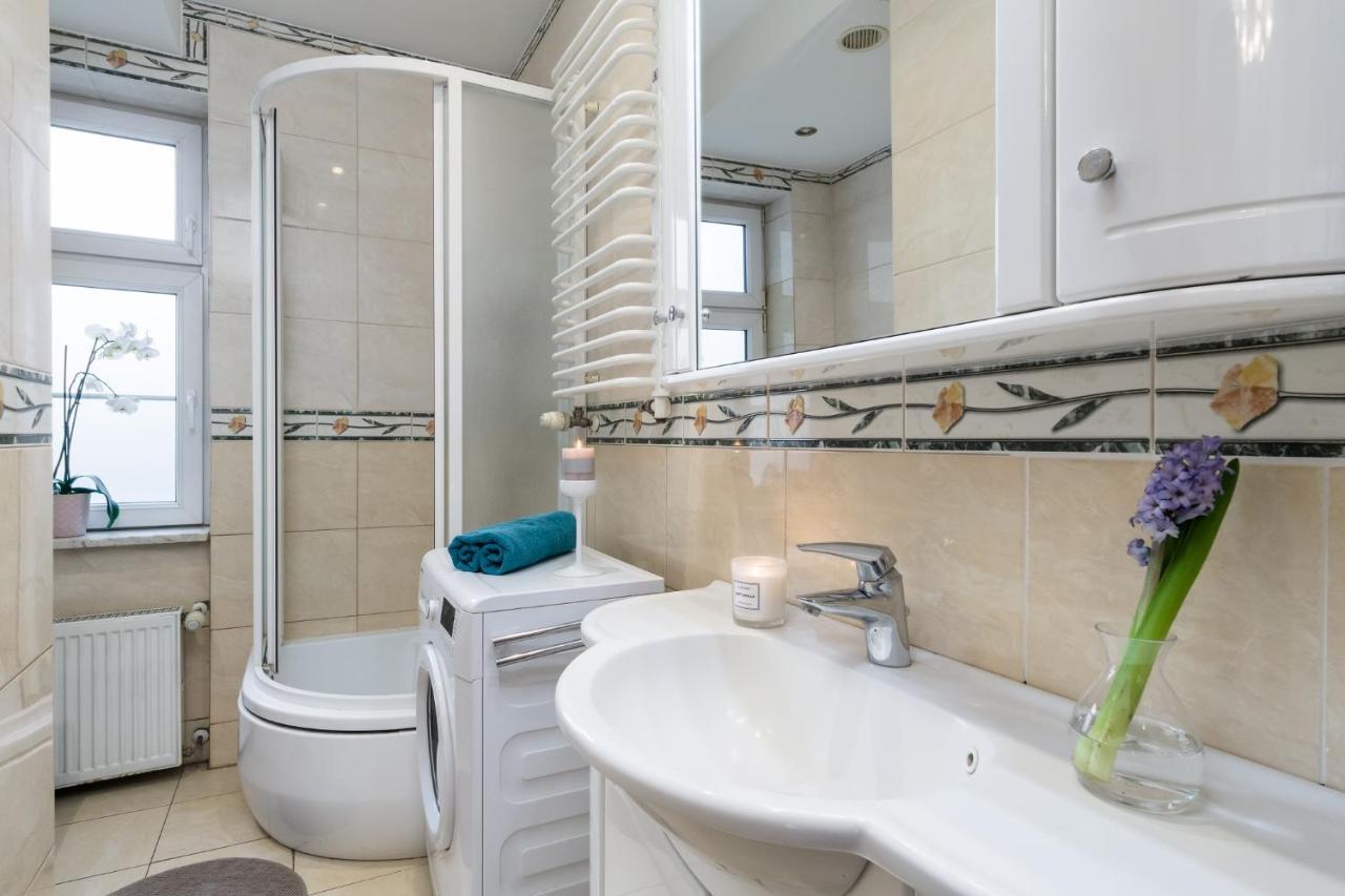 Elite Apartments Swietego Ducha Gdańsk Exteriör bild